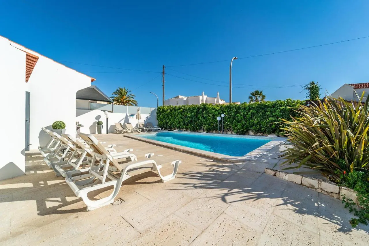 Villa Catarino Αλμπουφέιρα 0*,